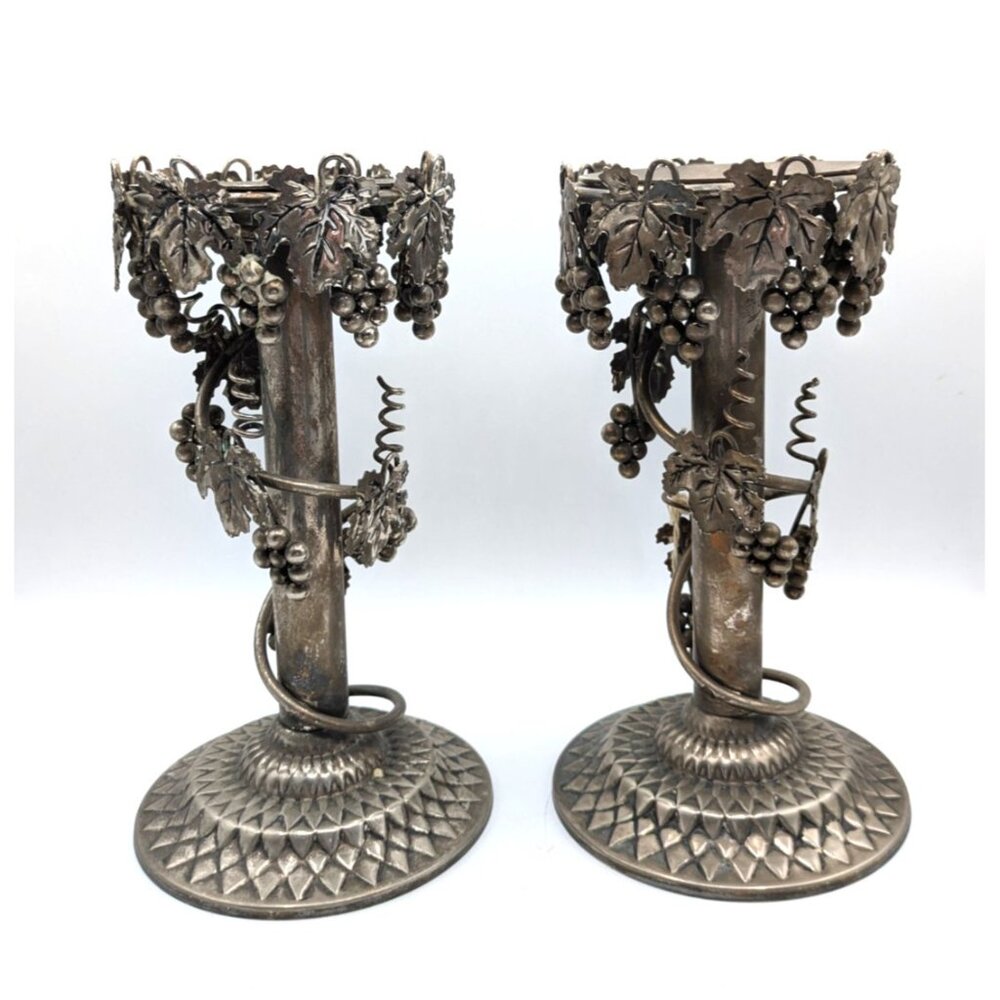 2 Vtg Studio Silversmiths Silver Plated Candlestick Holders Grapevine Leaf 9.25"